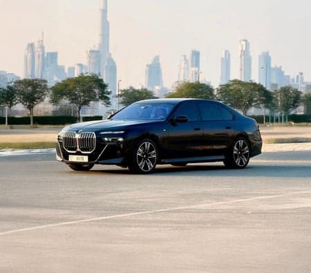 BMW 740i 2023